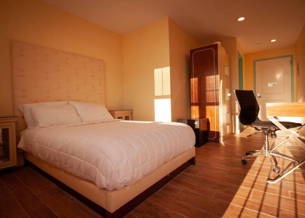Grove Hotel Cherry Grove Kültér fotó
